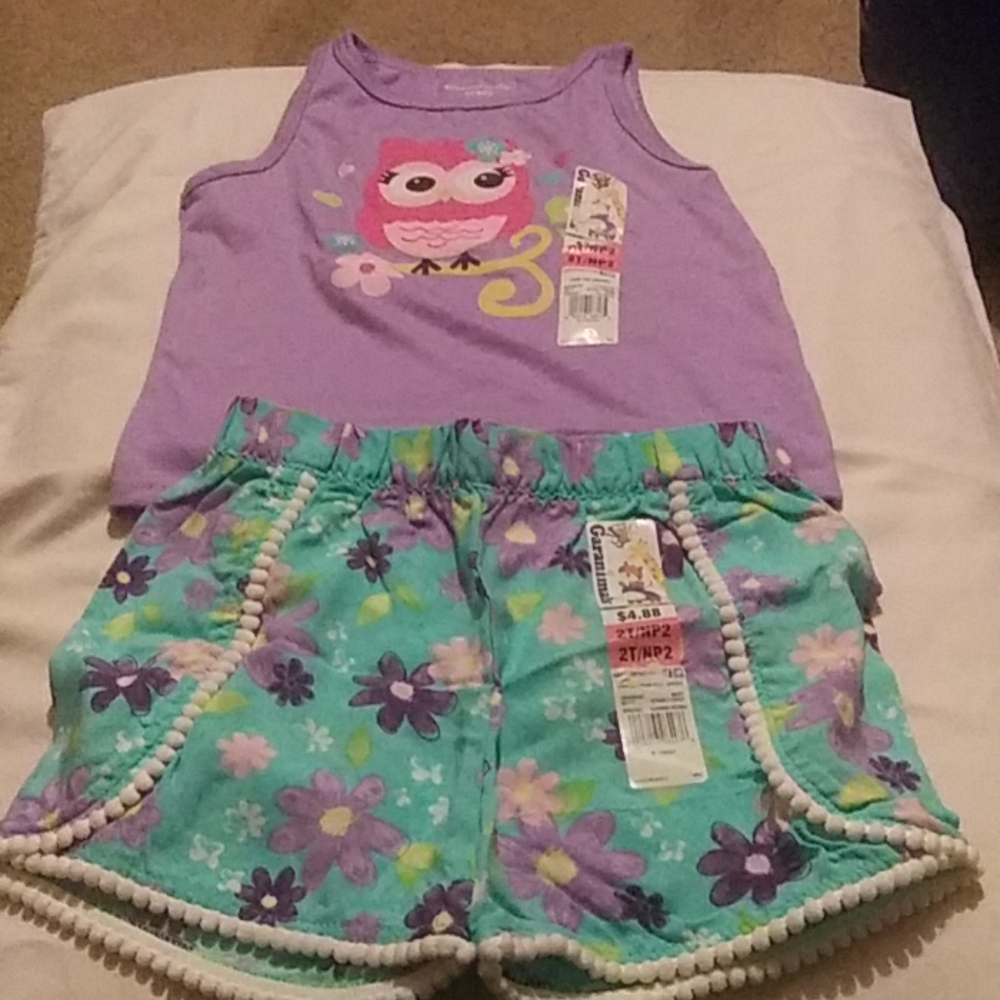 2 shirts;1 pants;1 shorts